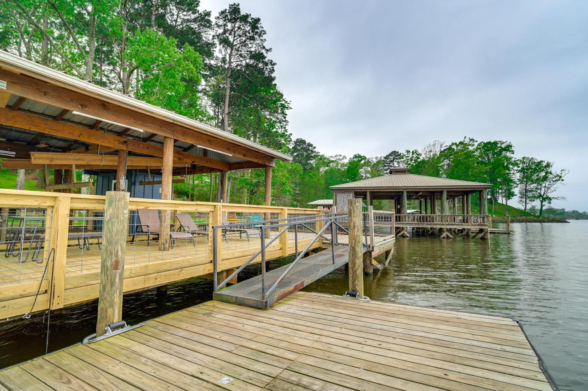 Waterfront House On Toledo Bend With Private Dock! Villa Alliance Eksteriør bilde